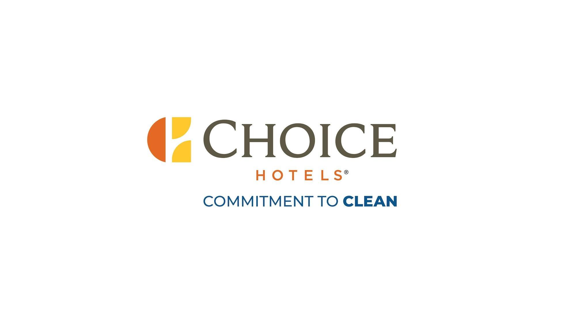 Sleep Inn & Suites Mt Hope Near Auction & Event Center Millersburg Extérieur photo