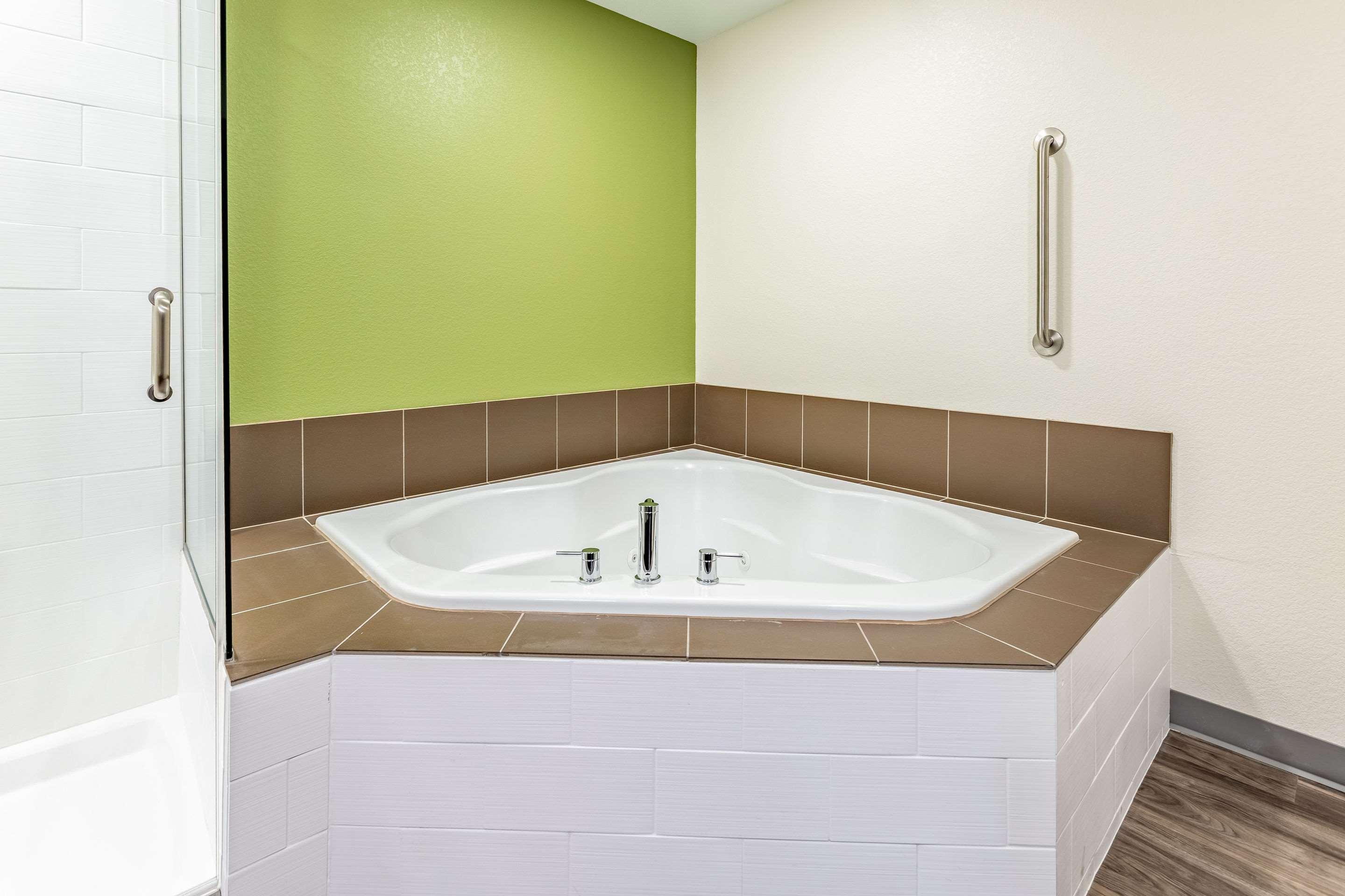 Sleep Inn & Suites Mt Hope Near Auction & Event Center Millersburg Extérieur photo