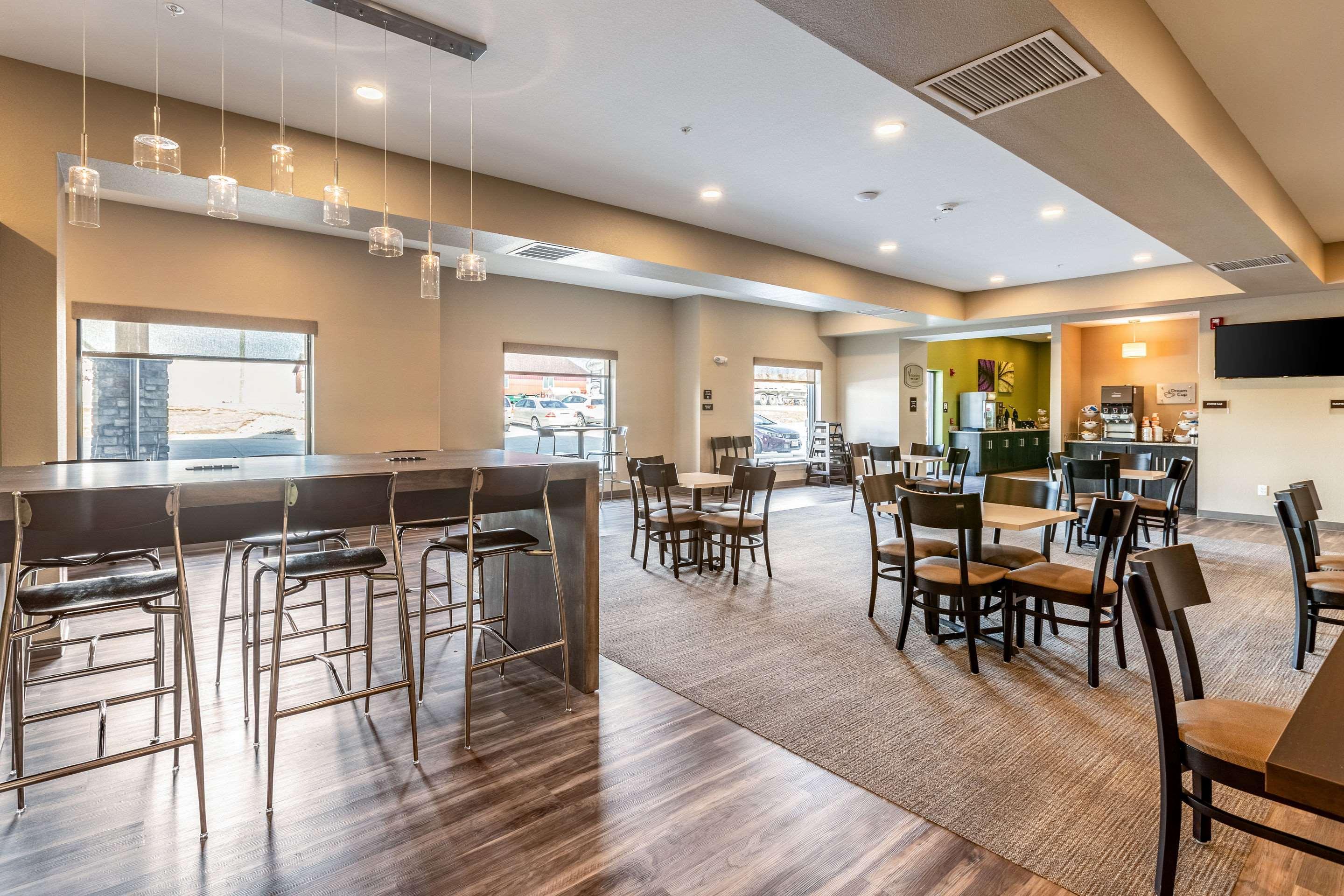 Sleep Inn & Suites Mt Hope Near Auction & Event Center Millersburg Extérieur photo