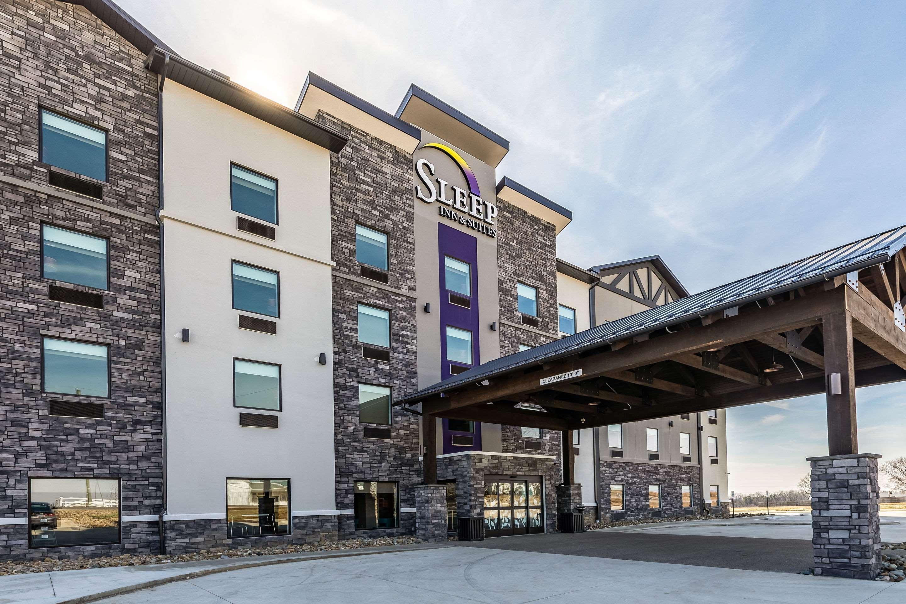 Sleep Inn & Suites Mt Hope Near Auction & Event Center Millersburg Extérieur photo